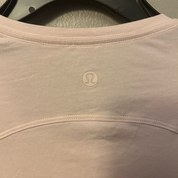 Lululemon shirt - lt. pink “Gather and Grow” long sleeve wrap style yoga active - Picture 5 of 9